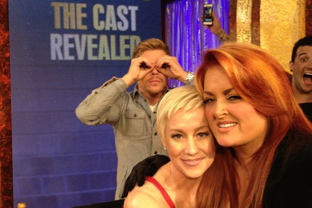 Dancing With the Stars Kellie Pickler, Wynonna