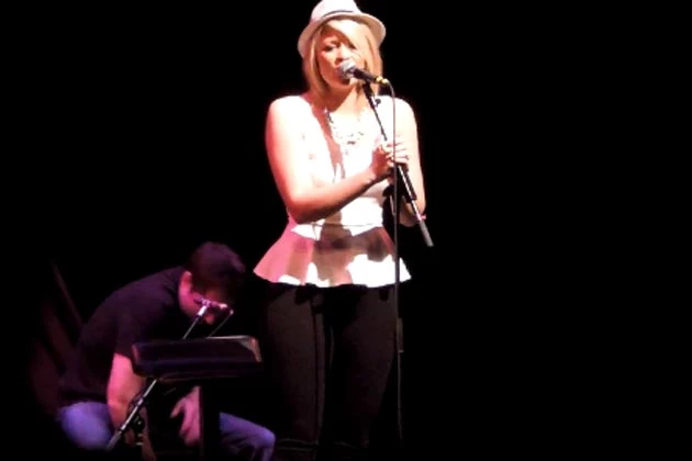 Lauren Alaina Breakdown Live Lauren Alaina Breakdown Live