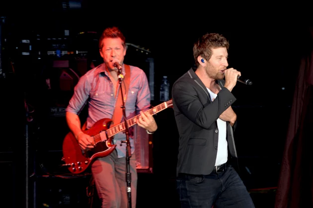 Brett Eldredge Brett Eldredge