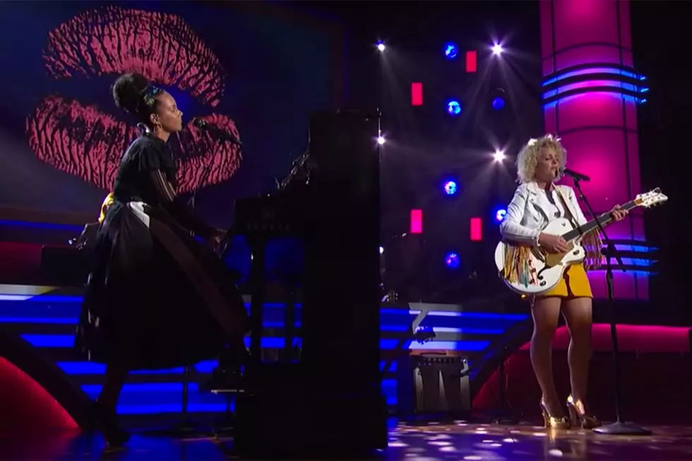 Cam and Alicia Keys Singing ‘Girl Crush’ Highlights ACM Honors