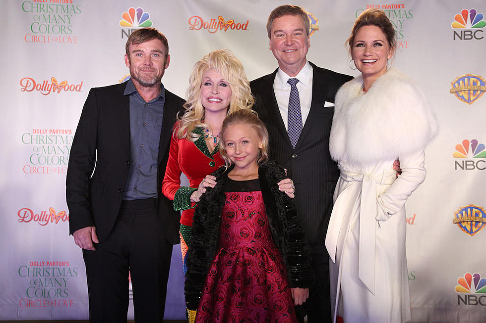 Dolly Parton’s ‘Christmas of Many Colors: Circle of Love’ Comes to DVD