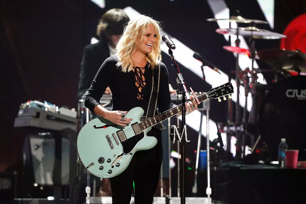 Miranda Lambert Soars to Top of Charts With ‘The Weight of These Wings’