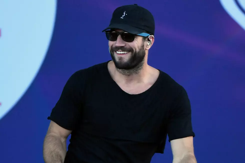 Sam Hunt Sports Ring on Left Hand in New Photo, Prompts Wedding Speculation