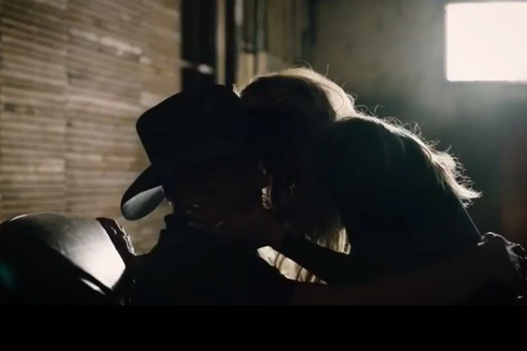 tim-mcgraw-faith-hill-speak-to-a-girl-video-still