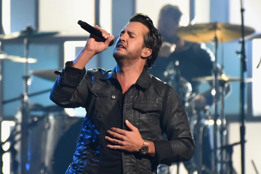 luke-bryan-most-people-are-good-video-countdown