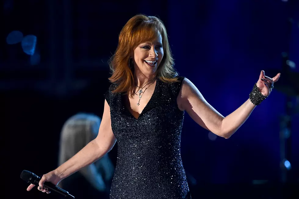 Reba McEntire’s Got ACM Awards Costume Changes for Days Lined Up