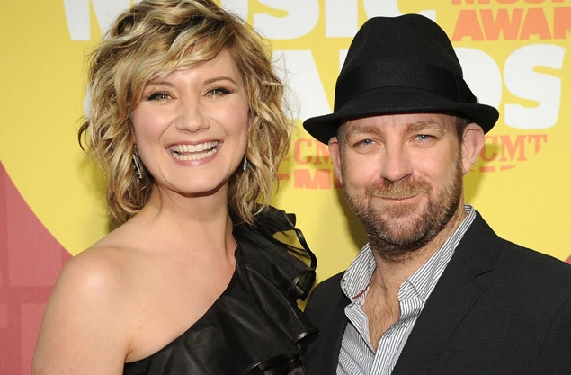 Sugarland, Presented by Scotty McCreery and Lauren Alaina, Bring ‘Stand ...