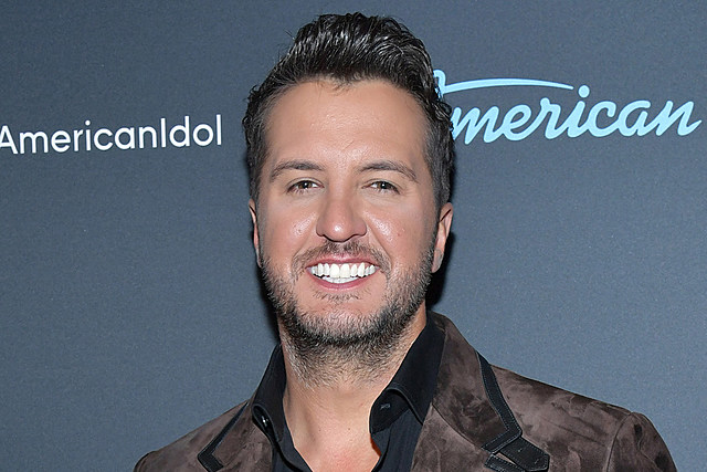 Luke Bryan Wipes Out Skiing With Son Tate [Watch]
