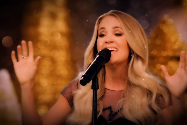 Carrie Underwood and John Legend Perform 'Hallelujah' for Global Citizen Prize [Watch]