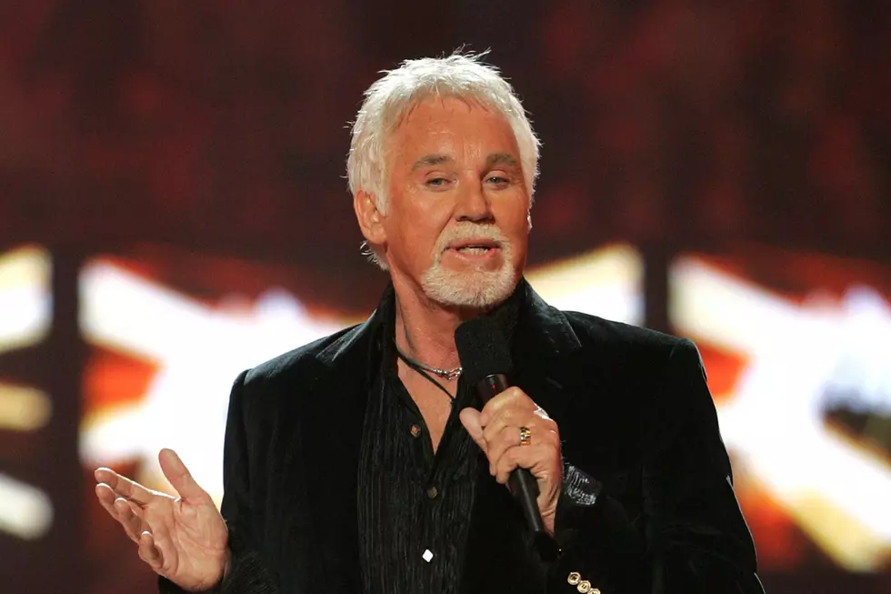 Kenny Rogers Turned His Career Around With One Classic No. 1 Hit