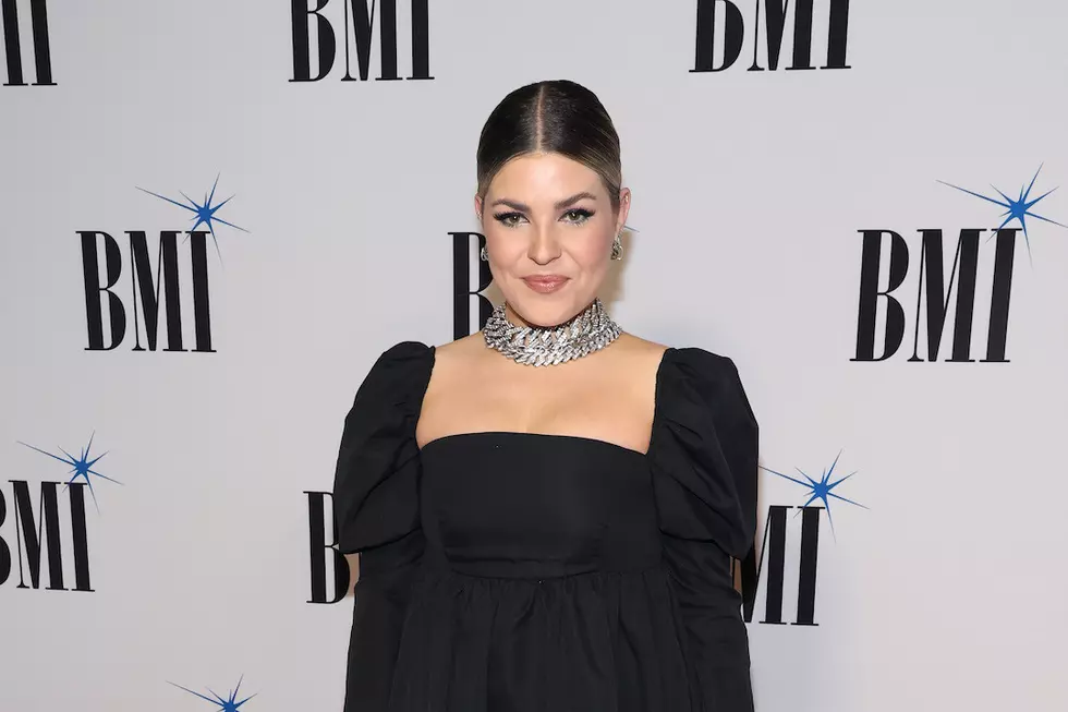 Tenille Arts Explains the Serendipitous Way She Found Her New Single, ‘Jealous of Myself’