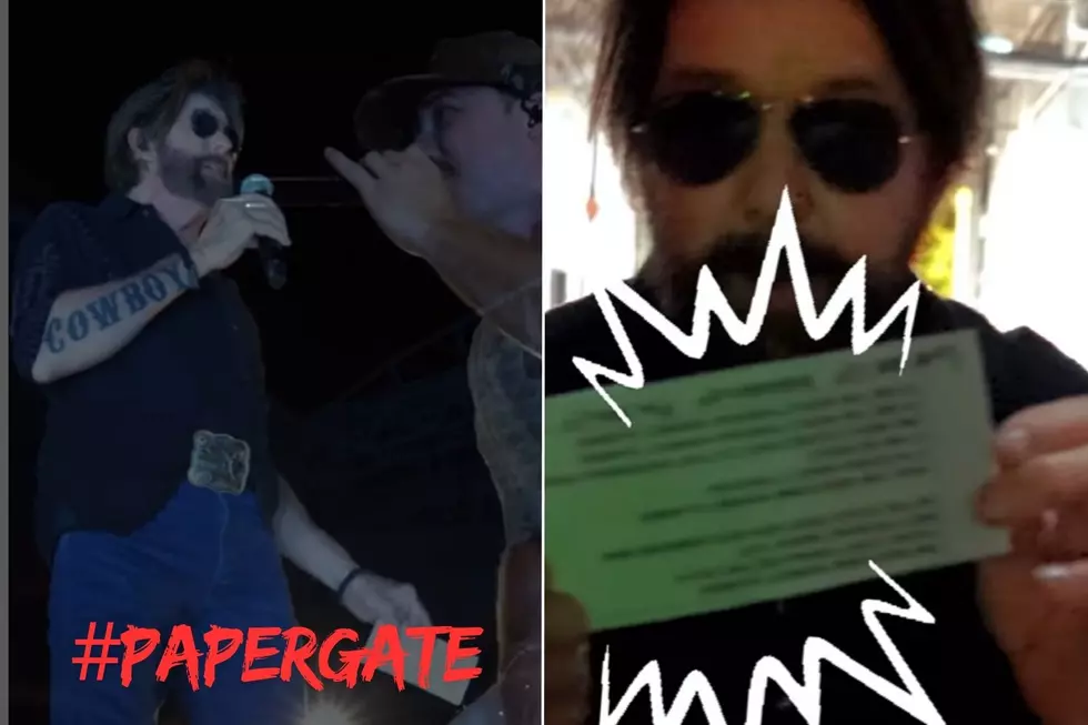 Ronnie Dunn’s ‘Papergate’: Country Legend Responds After Getting Caught With ‘Whiskey Glasses’ Cheat Sheet