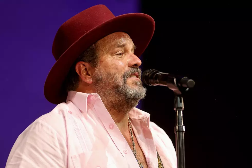 Mavericks Frontman Raul Malo Dead at 60 After Cancer Battle